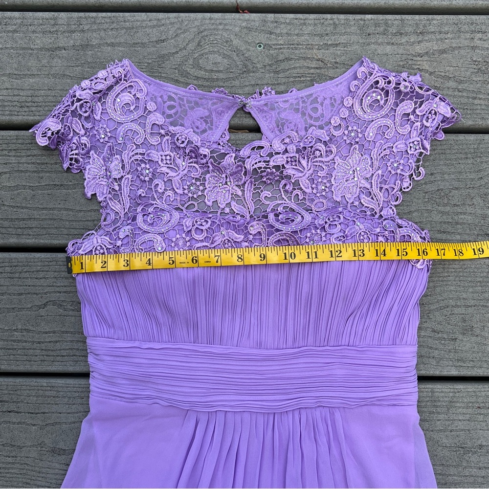 Ever Pretty: Purple Maxi Prom/Formal Gown. Women’s Size Large (8). - Picture 9 of 13